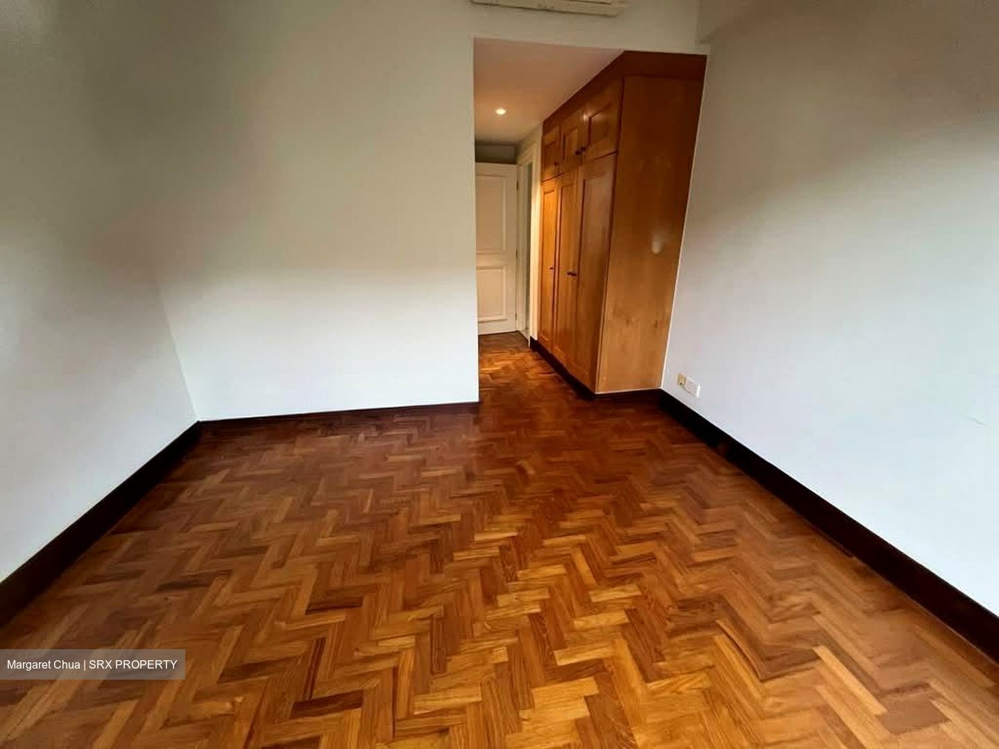 Parkview Apartments (D23), Apartment #567689391